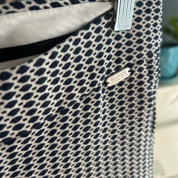 ALFRED SUNG Monochrome Patterned Cropped Pants 4 - Picture 12 of 16